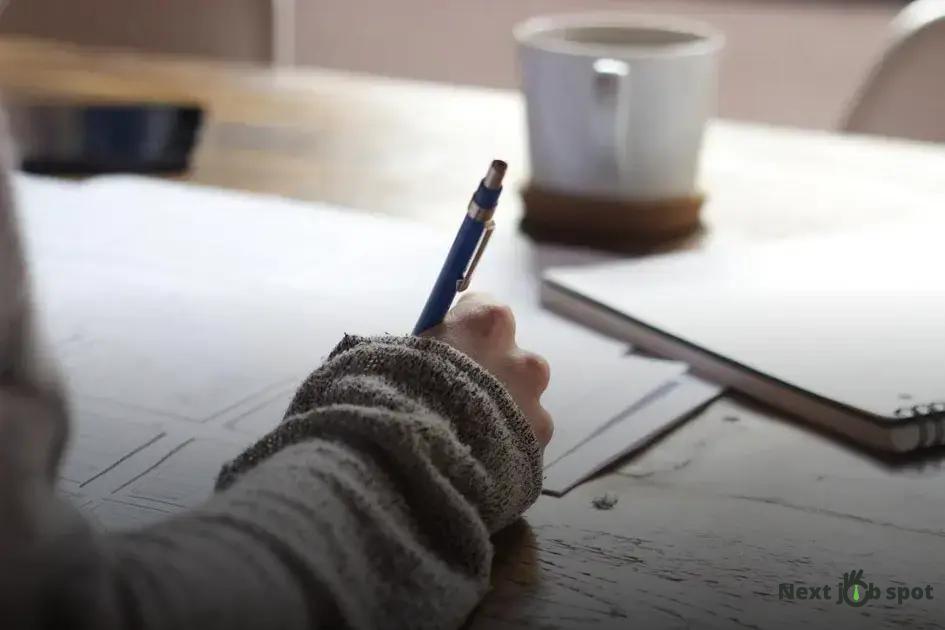 How to Stay Updated in the AI Field