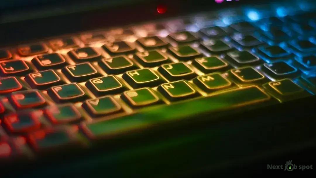 Leveraging Digital Tools for Effective Networking